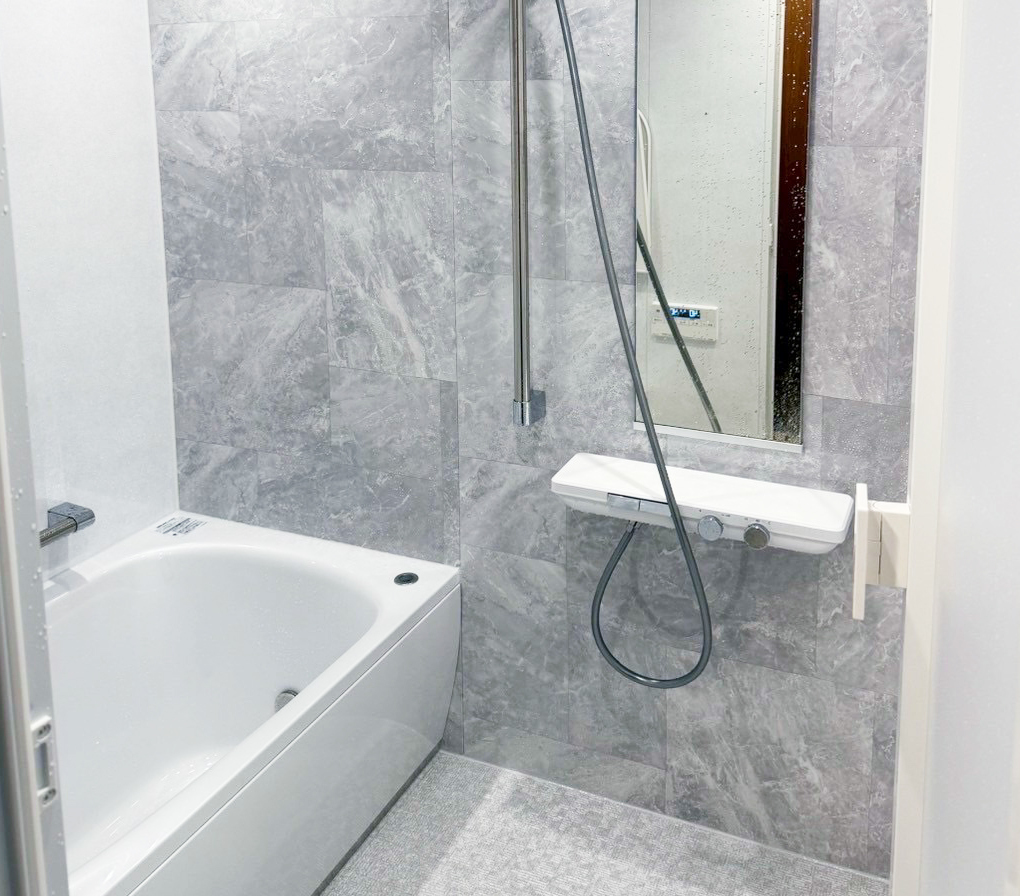 リフォーム後のバスルーム