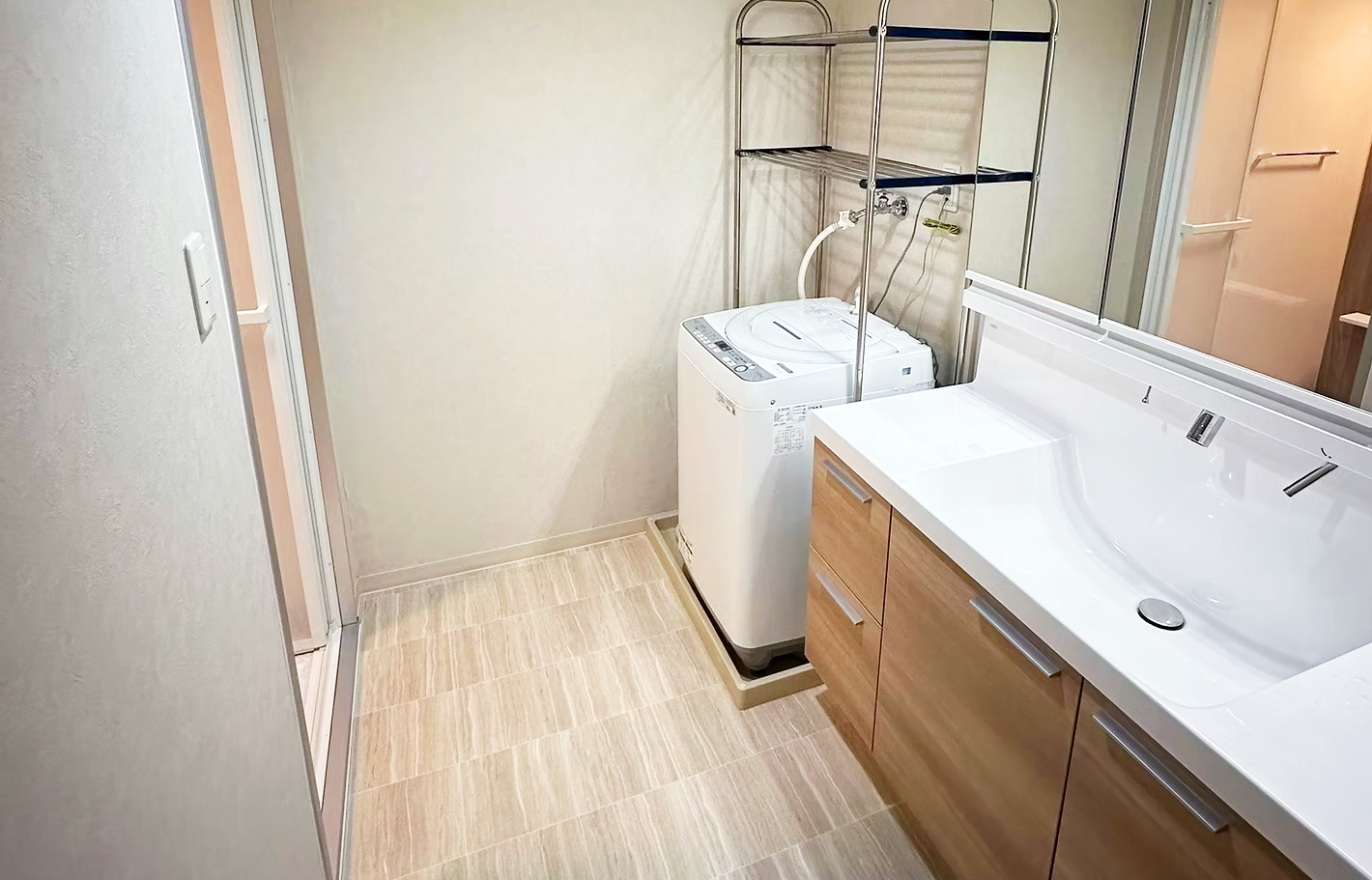 リフォーム後の洗面所